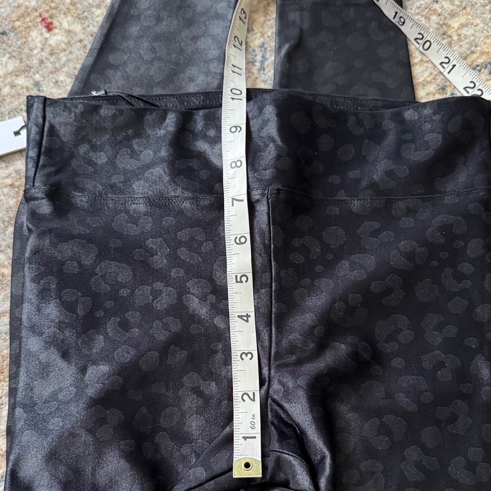 Koral Midnight Black patterned leopard shine Legg… - image 6